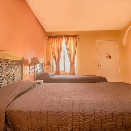 Hotel Del Rio 오리사바 외부 사진