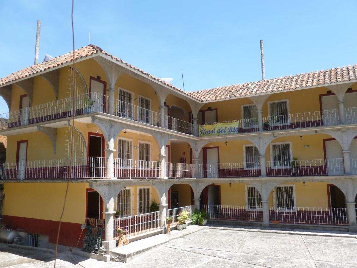 Hotel Del Rio 오리사바 외부 사진